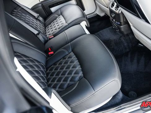 Used 2014 Rolls-Royce Ghost RWD image 78
