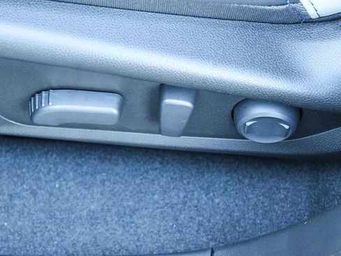 New 2025 Subaru Forester Limited image 21