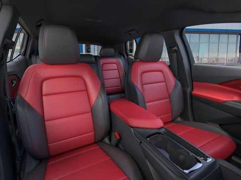 New 2025 Chevrolet Equinox EV RS image 16