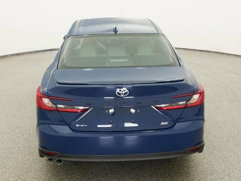 New 2026 Toyota Camry SE FWD image 7