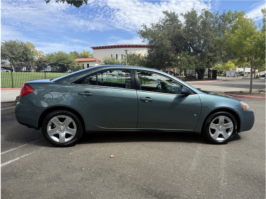 Used 2009 Pontiac G6 Sedan FWD image 8
