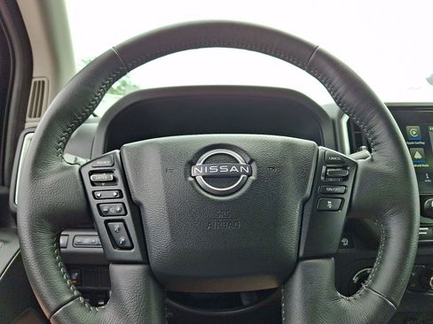 Used 2025 Nissan Frontier SV w/ SV Convenience Package AWD/4WD image 19