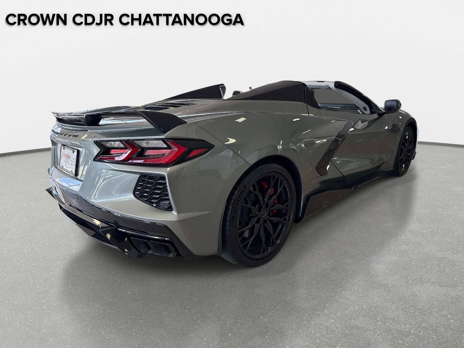 Used 2023 Chevrolet Corvette Stingray Premium Conv w/ Z51 Performance Package RWD image 6