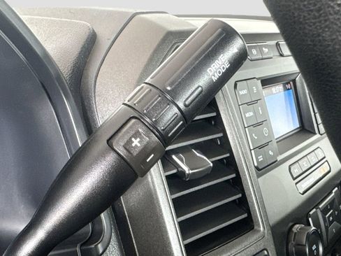 Used 2022 Ford F350 XL w/ Power Equipment Group AWD/4WD image 16