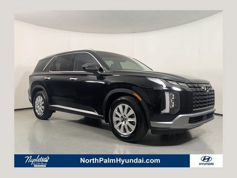 Used 2023 Hyundai Palisade SEL w/ Cargo Package FWD image 1