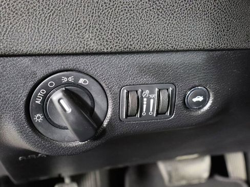 Used 2021 Dodge Charger SXT w/ Leather Interior Group image 24