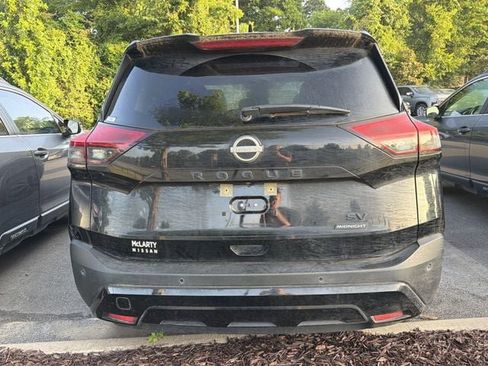 Used 2023 Nissan Rogue SV w/ SV Premium B Package FWD image 5