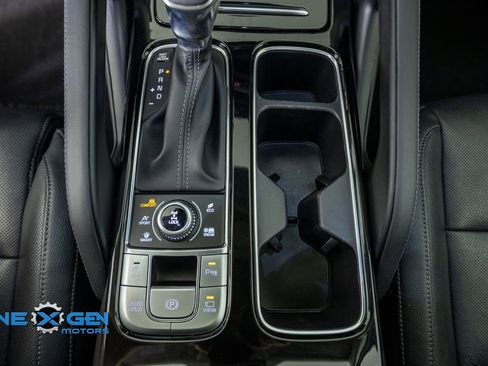 Used 2022 Kia Telluride SX w/ Nightfall Edition Package AWD/4WD image 23
