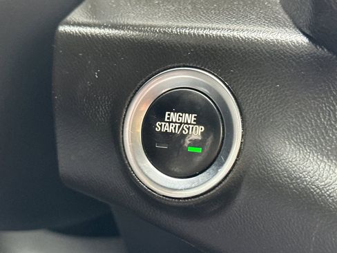 Certified 2021 GMC Terrain SLE image 29