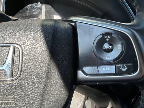 Used 2017 Honda CR-V Touring image 16
