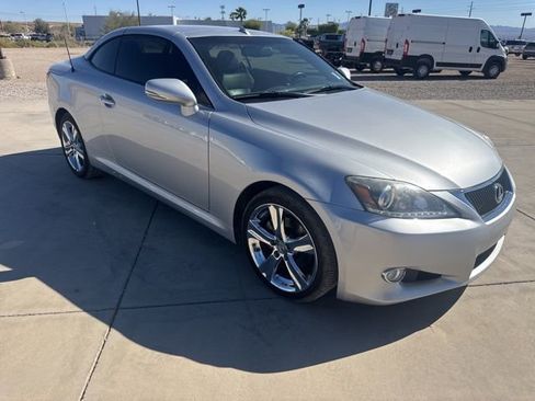 Used 2014 Lexus IS 250C w/ Navigation System Package RWD image 9