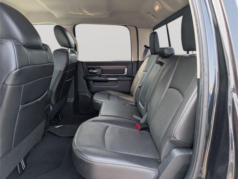 Used 2016 RAM 1500 Laramie w/ Convenience Group AWD/4WD image 13