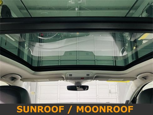 Used 2019 Volkswagen Golf Alltrack SEL image 8