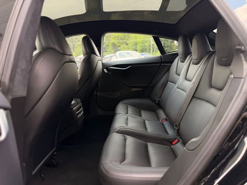Used 2020 Tesla Model S Long Range AWD/4WD image 23