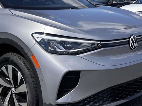 Used 2023 Volkswagen ID.4 Pro image 7