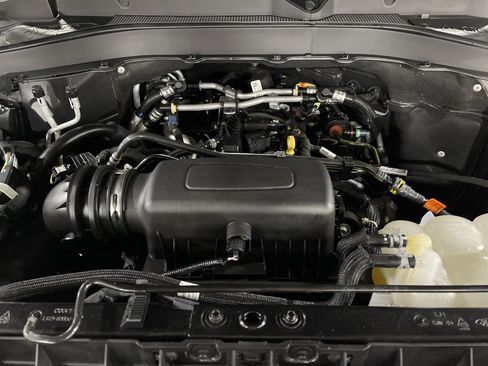 Used 2022 Ford Explorer XLT w/ Class IV Trailer Tow Package image 16