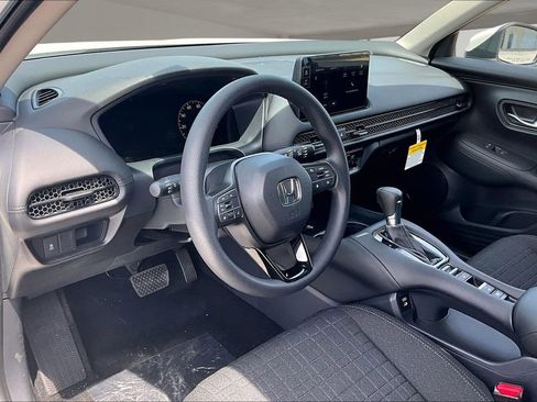 New 2026 Honda HR-V LX image 7