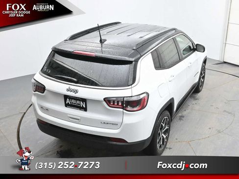 New 2026 Jeep Compass Limited AWD/4WD image 29