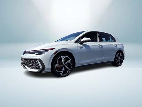 New 2025 Volkswagen GTI SE image 2