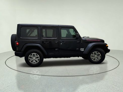 Used 2018 Jeep Wrangler Unlimited Sport AWD/4WD image 7