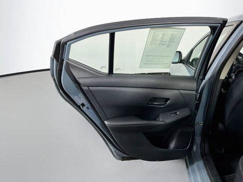 Used 2024 Nissan Sentra SV FWD image 29