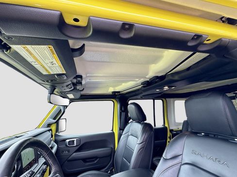 Used 2023 Jeep Wrangler Sahara w/ Cold Weather Group image 22