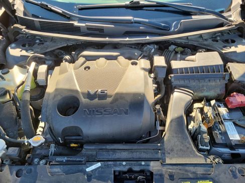 Used 2017 Nissan Maxima SR w/ Midnight Edition image 10