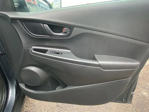 Used 2021 Hyundai Kona SEL FWD image 16
