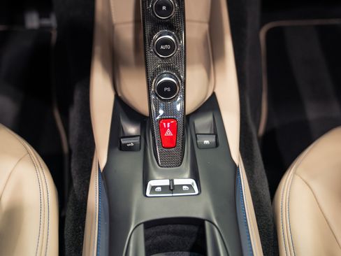Used 2021 Ferrari 812 GTS RWD image 46