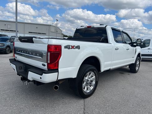 Used 2022 Ford F250 Platinum AWD/4WD image 5