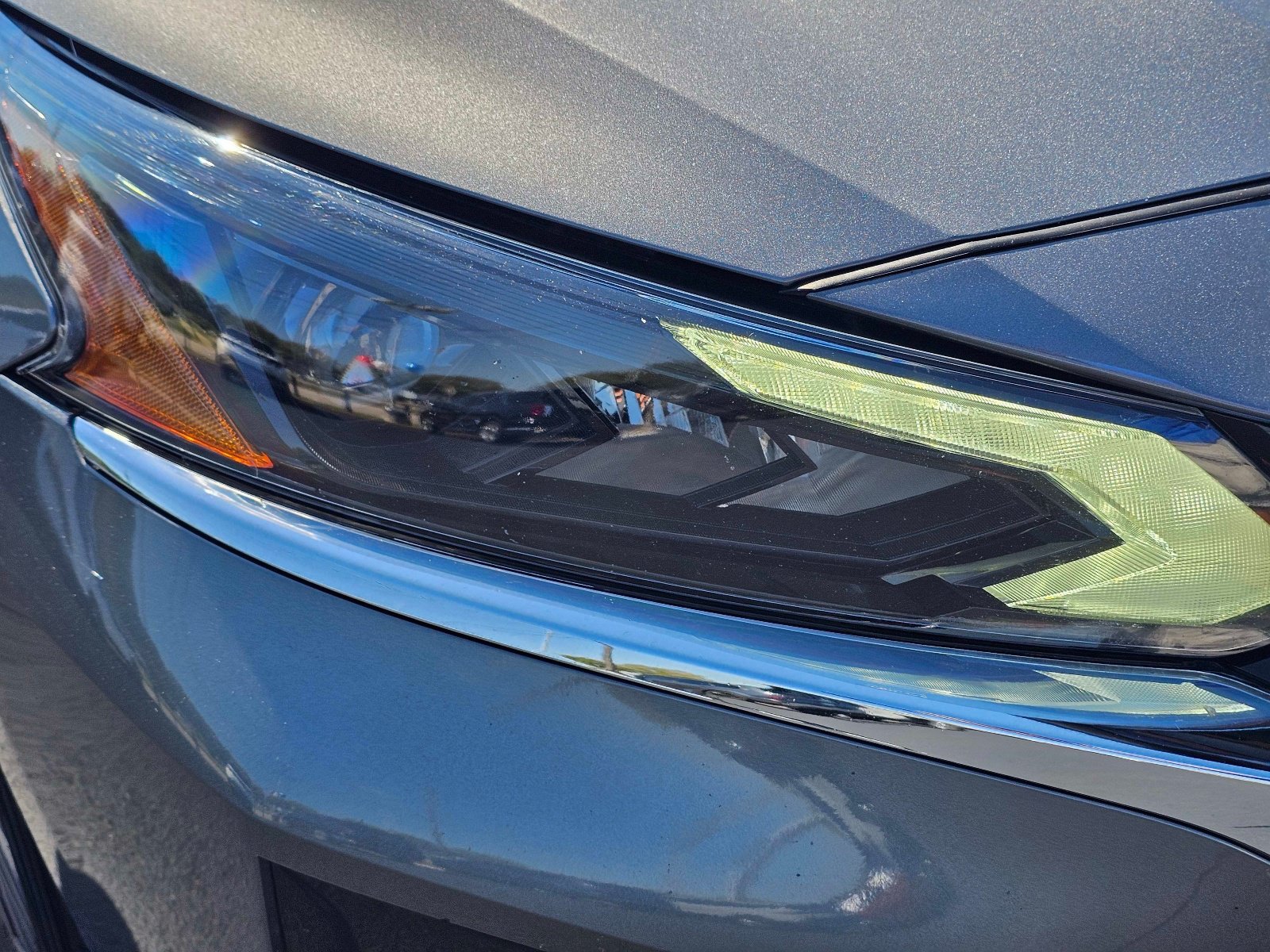 Used 2025 Nissan Altima 2.5 SV FWD image 4