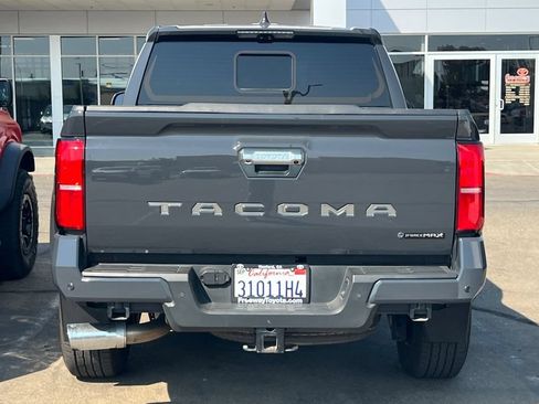 Certified 2025 Toyota Tacoma Limited AWD/4WD image 7