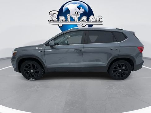 Used 2022 Volkswagen Taos SE image 6