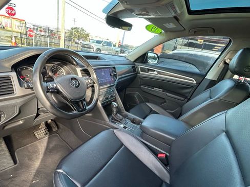Used 2019 Volkswagen Atlas SE w/ Panoramic Sunroof Package image 10