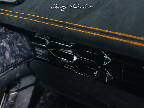 Used 2018 Lamborghini Huracan AWD/4WD image 60