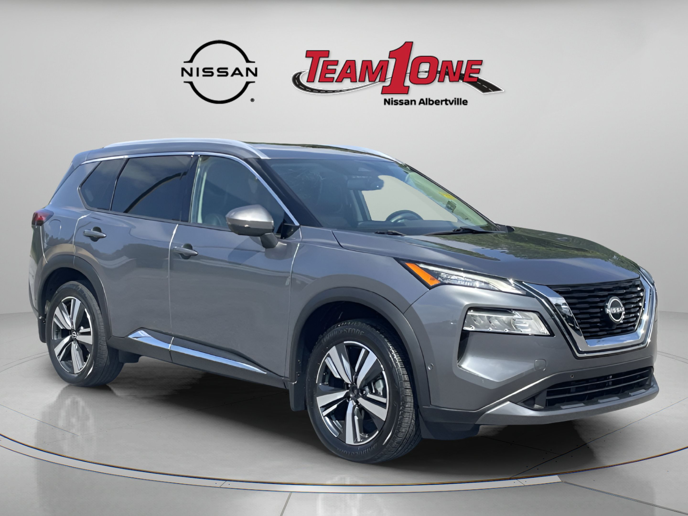 Used 2023 Nissan Rogue SL w/ SL Premium Package FWD image 1