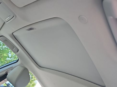 Used 2023 Honda Accord EX image 29