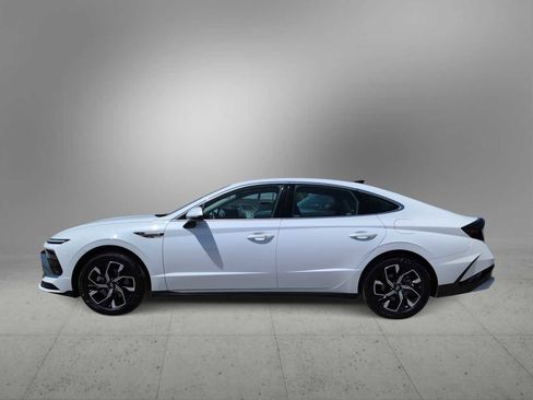 Certified 2025 Hyundai Sonata SEL FWD image 5