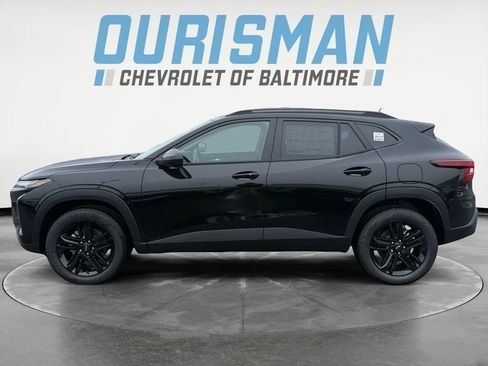 New 2026 Chevrolet Trax ACTIV w/ Sunroof Package FWD image 3