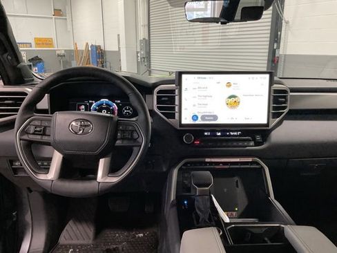 New 2026 Toyota Tundra Limited image 12