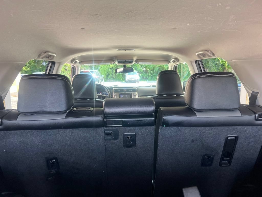Used 2018 Toyota 4Runner SR5 Premium AWD/4WD image 12
