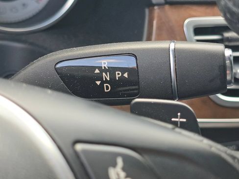 Used 2015 Mercedes-Benz E 350 4MATIC Sedan w/ Premium 1 Package image 35