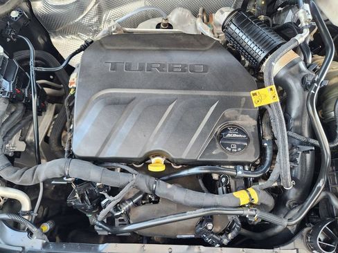 Used 2024 Buick Envista Preferred w/ Convenience I Package FWD image 29