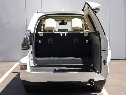 Used 2022 Lexus GX 460 Premium AWD/4WD image 10