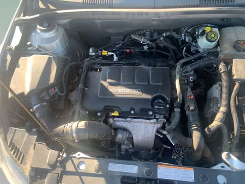 Used 2014 Chevrolet Cruze Eco image 17