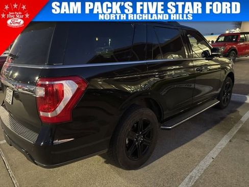 Used 2021 Ford Expedition XLT image 4