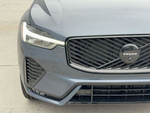 New 2026 Volvo XC60 B5 Ultra w/ Protection Package Premier image 11