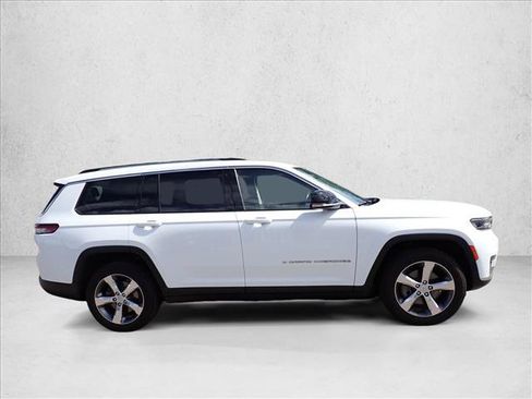 Used 2021 Jeep Grand Cherokee L Limited w/ Trailer Tow Group (B) AWD/4WD image 13