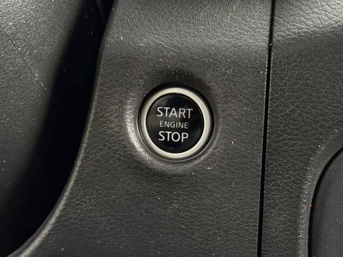 Used 2024 Nissan Frontier S w/ S Utility Package image 18