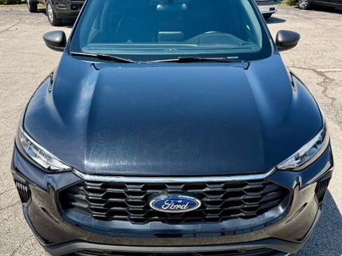 Used 2025 Ford Escape ST-Line AWD/4WD image 10